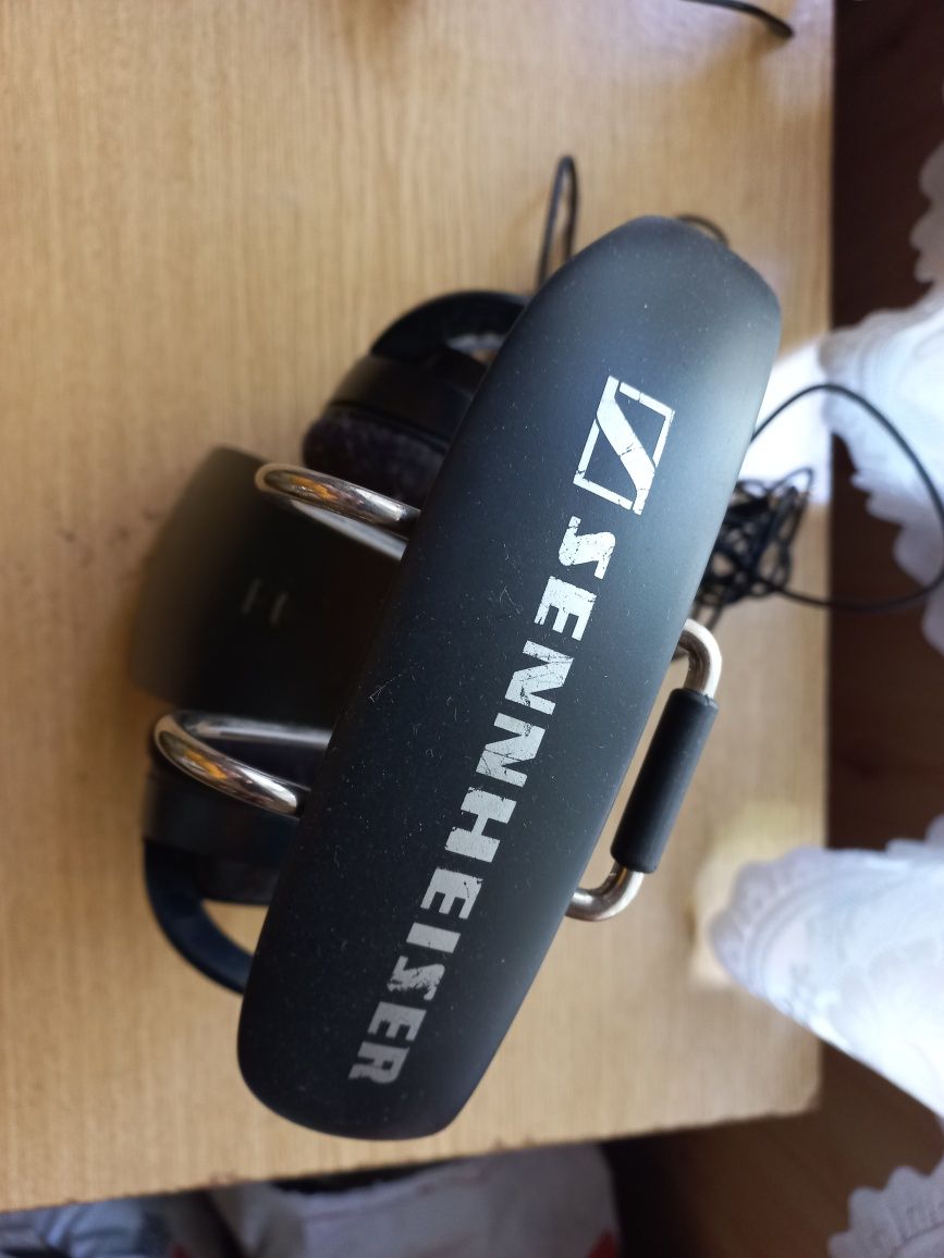 Наушники SENNHEISER беспроводные оригинал