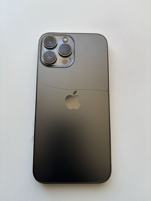 iPhone 13 Pro Max iCloud lock ( BYPASS) Б/У