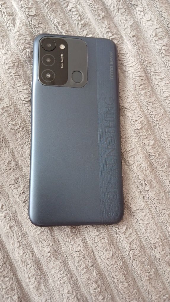 Прродам tecno spark