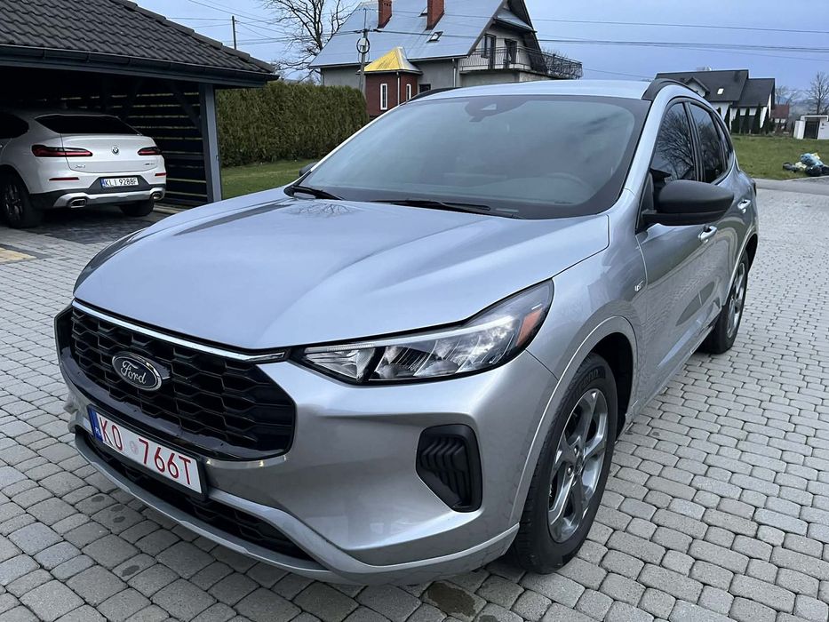 Ford Kuga ESCAPE Najnowsza wersja st-line duży wyświetlacz