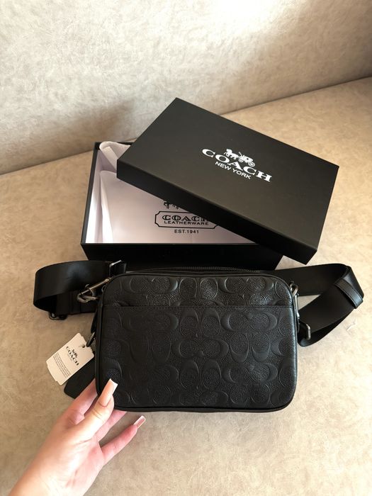 Сумка Coach коуч коач месенжер шкіряний через плече бананка