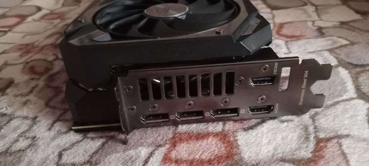 Asus RoG RTX 3090 24Gb видеокарта