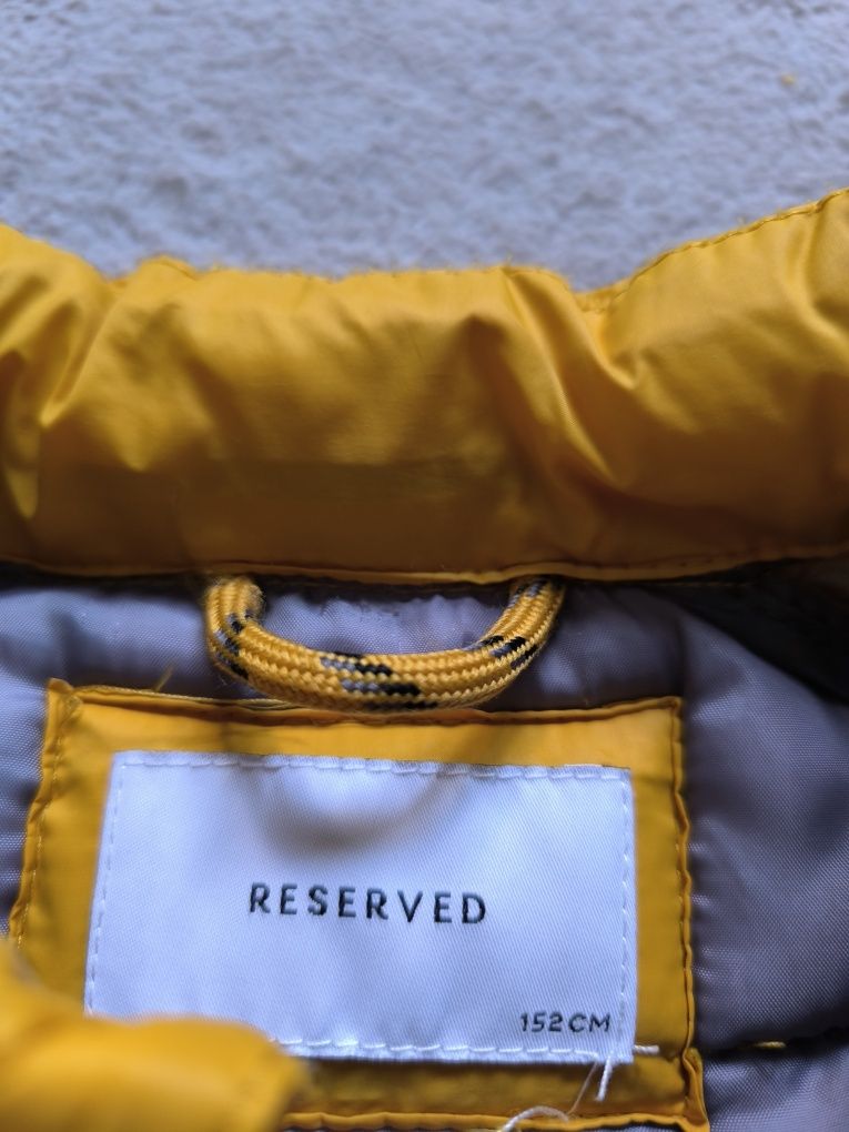 Kurtka Reserved rozmiar 152