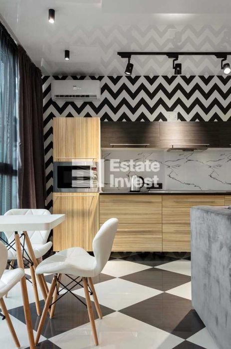 Продам 2 кімн. квартиру в ЖК Макіївський по вулиці Качанівська, 17