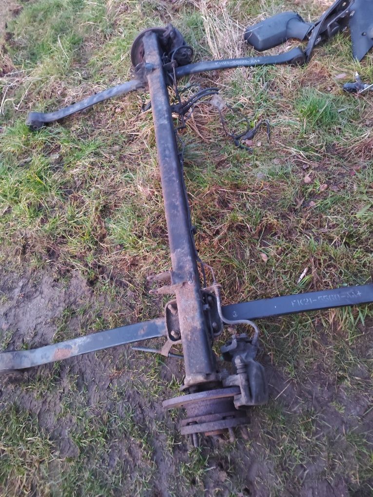 Ford Transit MK7 06-14r belka oś tylna czop piasta prawy lewy tył