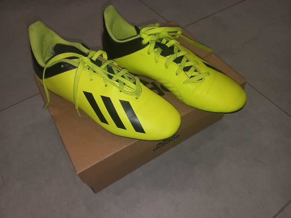 Buty piłkarskie adidas turfy 18.4