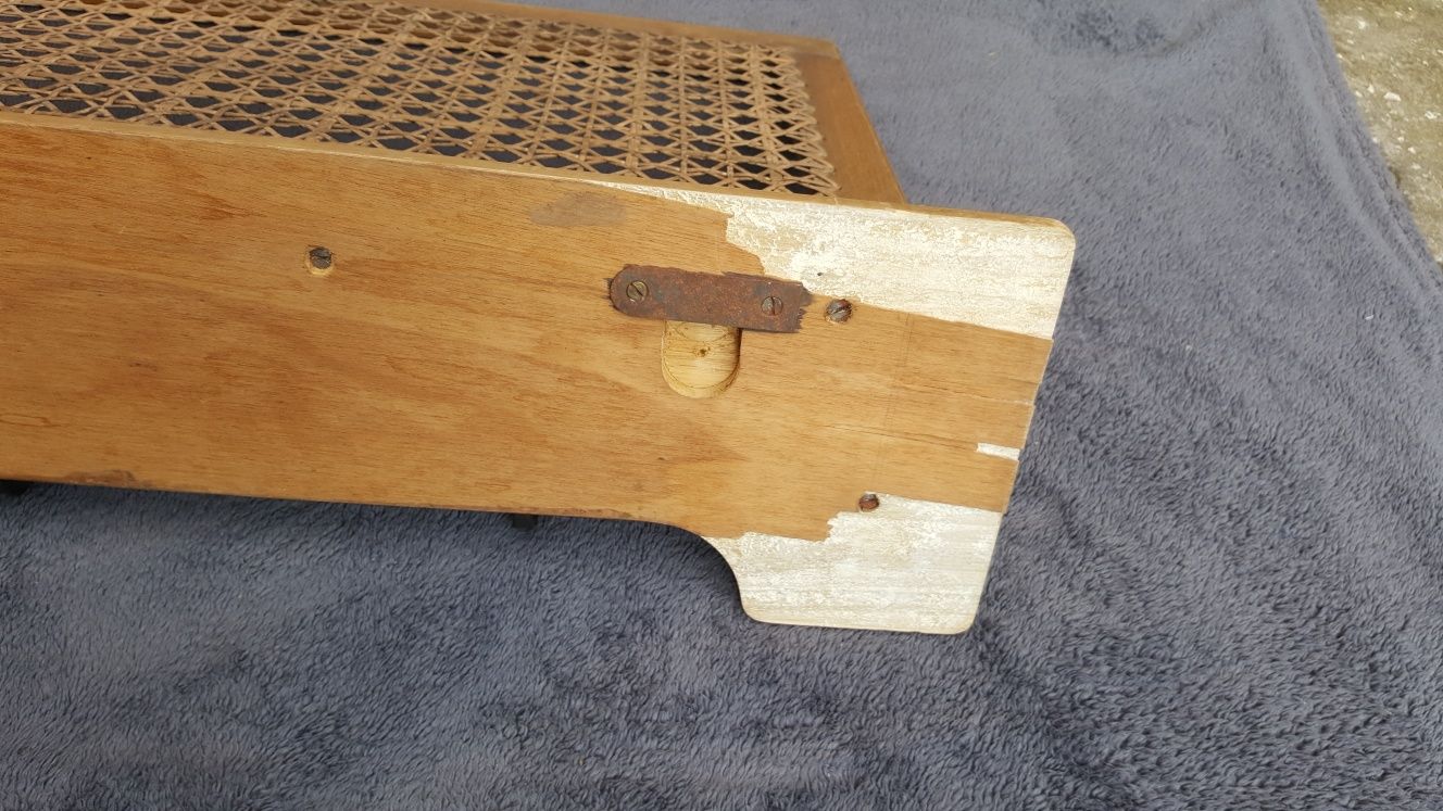 Stary wieszak drewniany Vintage  z półką na  5 haczyków mosieznych