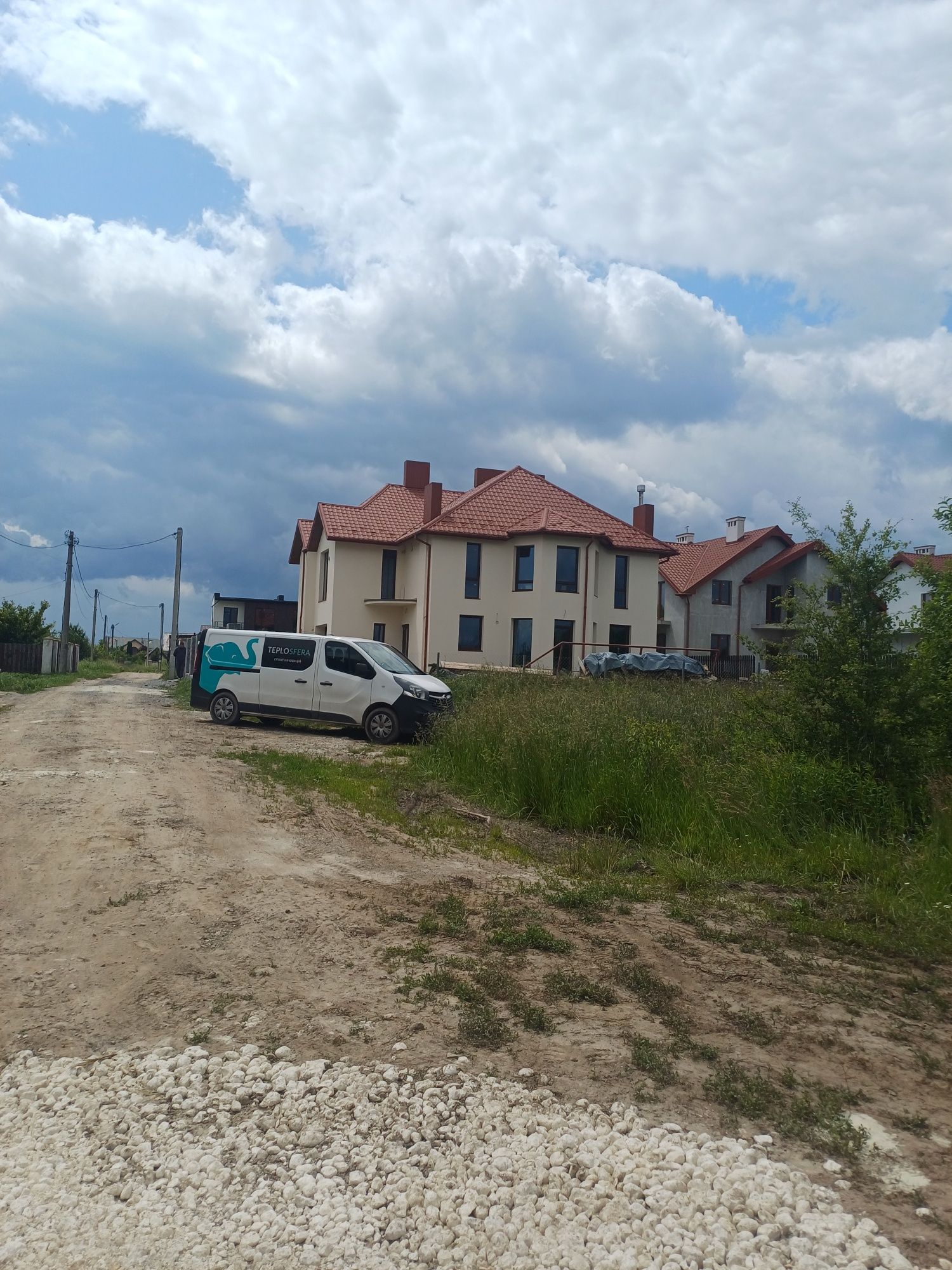Продаж земельної ділянки Малечковичі 10 + 10 соток ( два документи)