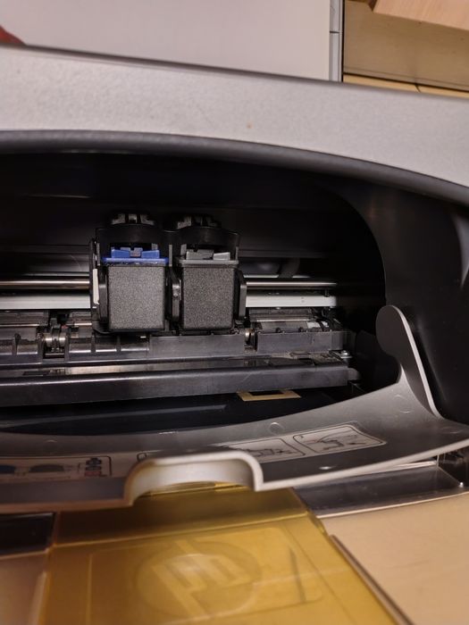 Nowe tusze HP 56 czarny i HP 57 kolor kupione w Vobisie