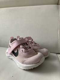 Buty dla dziewczynki marki Nike rozmiar21 różowe
