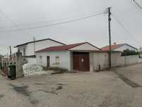Vendo Moradia Antiga para recuperacao, fica 15 km das Praias Oeste.