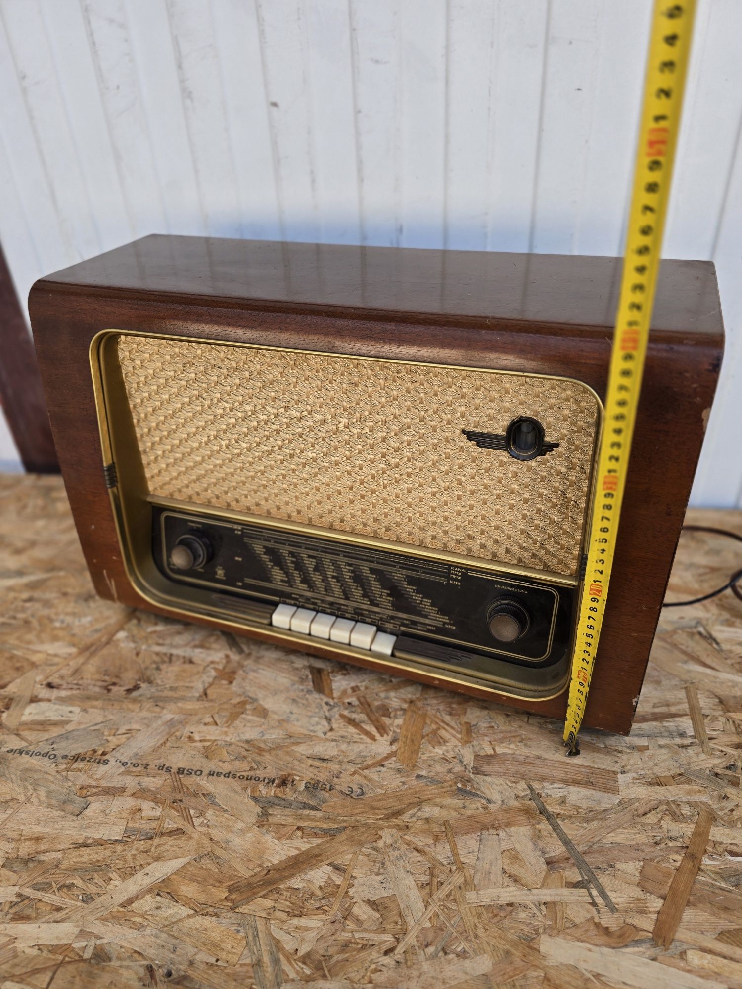 Stare radio lampowe.