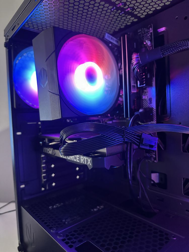Komputer gamingowy  Ryzen 7 RTX5060 32GB DDR4 1TBFV23% Gwarancja 24M