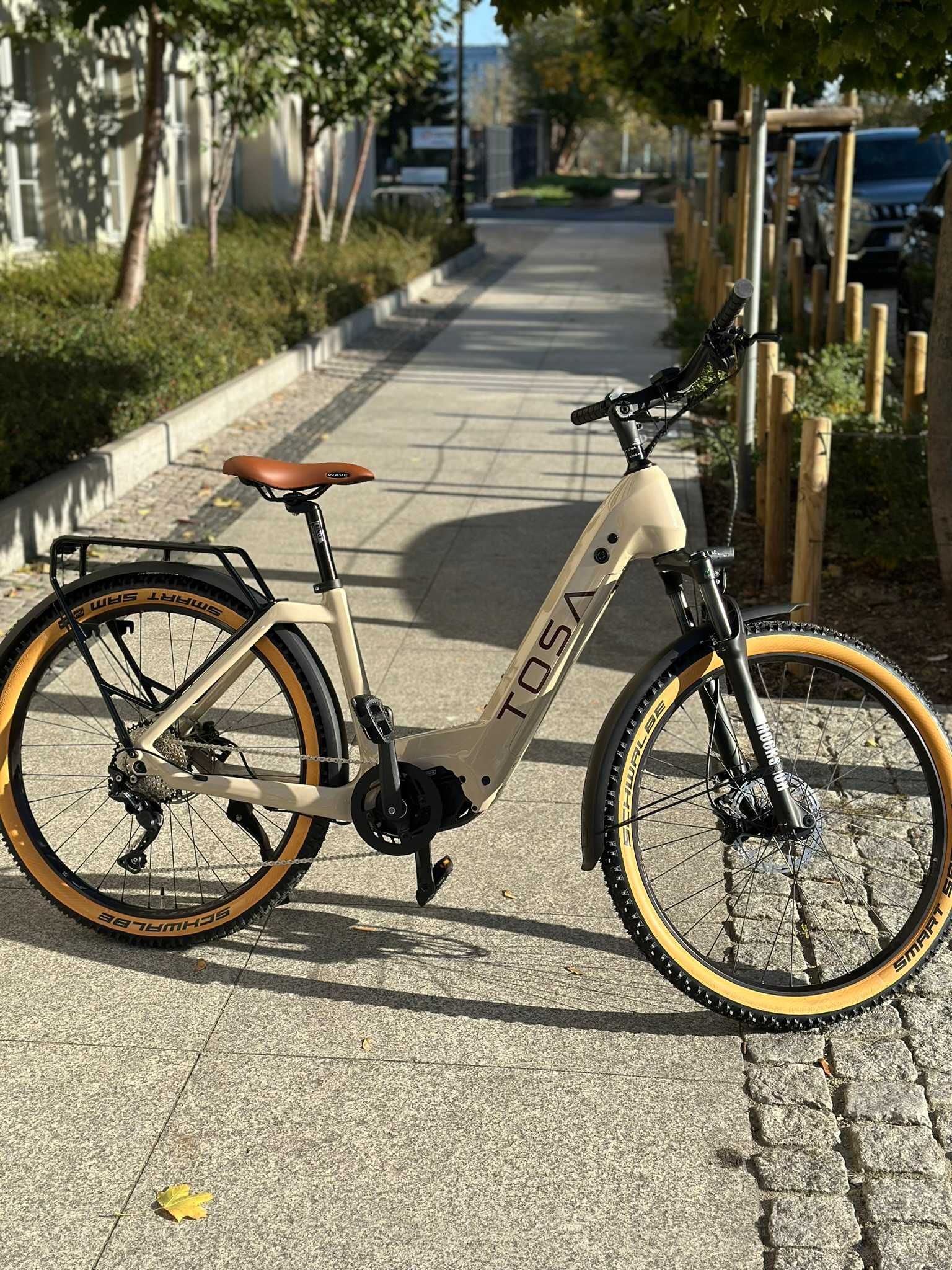 E-Bike trekking TOSA G-RAV retro 80Nm, 720Wh, FullCarbon, bafang M410