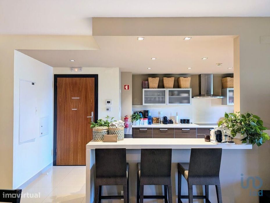Apartamento T2 em Alcantarilha e Pêra de 109,00 m2