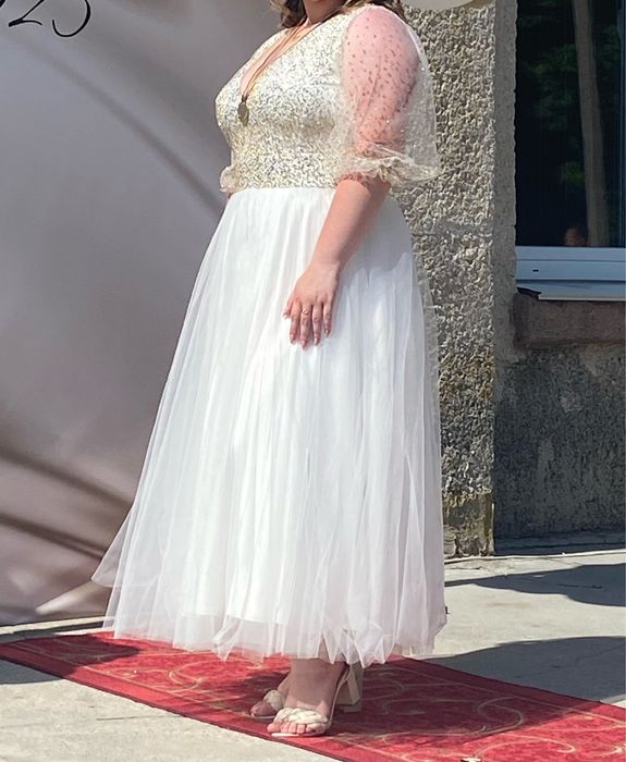 Випускна сукня