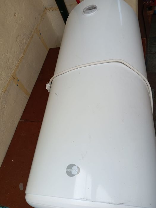 Cilindro 100 litros equation