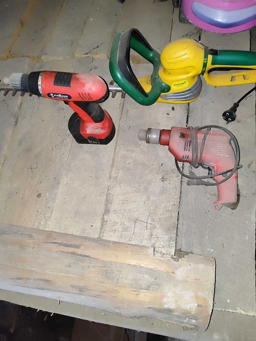 Електроінструменти, неробочі