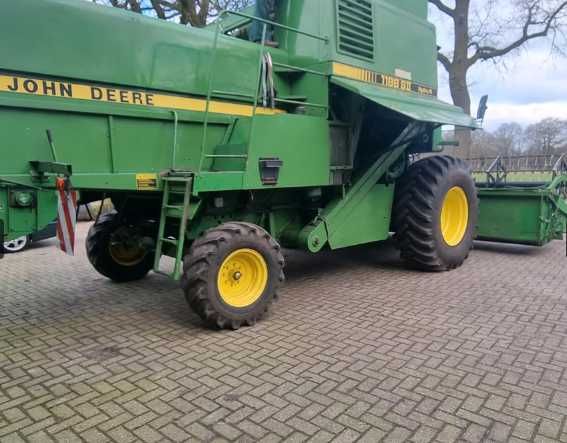 Комбайн зернозбиральний John Deere 1188 Hydro 4