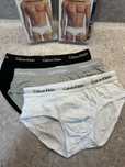 Труси чоловічі Calvin Klein боксери/бріфи в асортименті