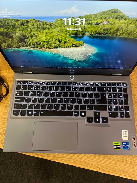 Gaming Laptop Lenovo i7-13650HX, NVIDIA GeForce RTX 4060