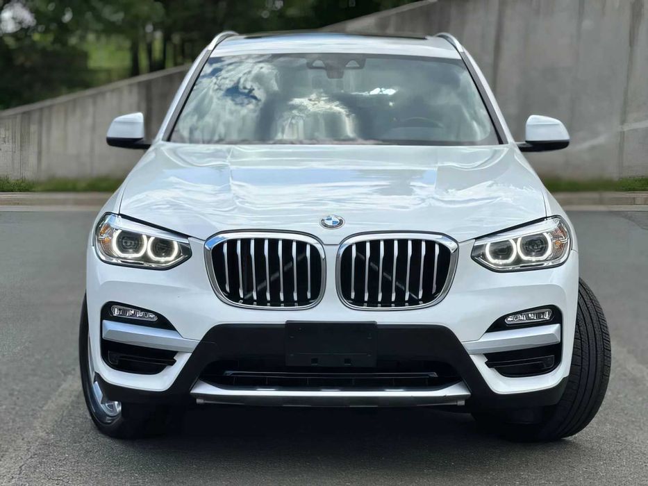 BMW X3      2019