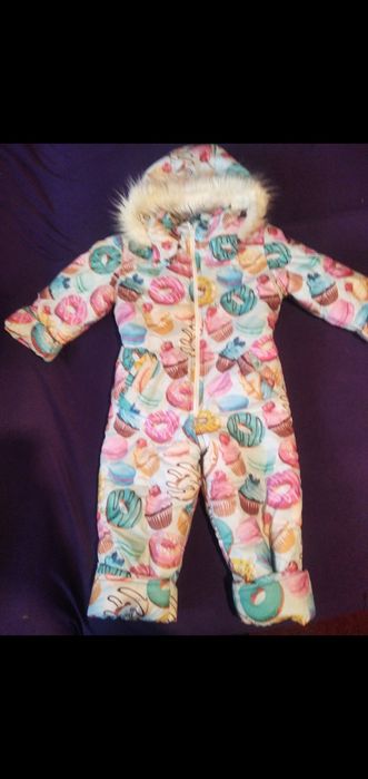 Продам дитячий комбінезон 92-104розмір