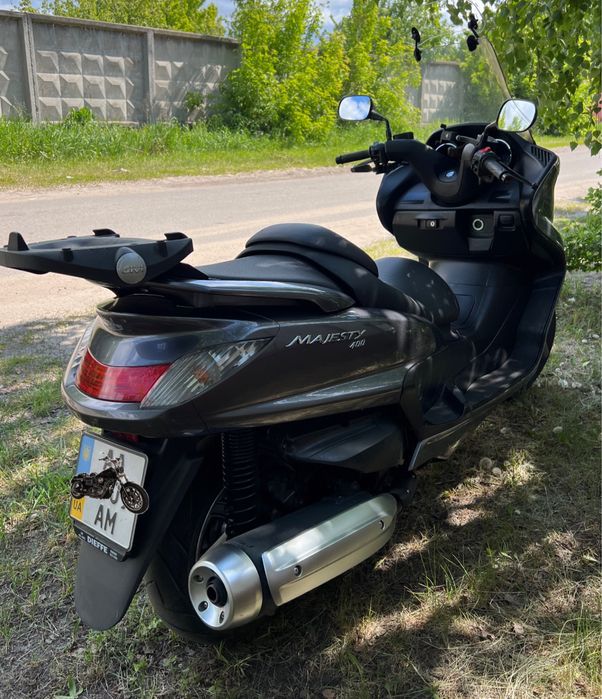 Yamaha Majesty 400 Ямаха Маджести максі скутер