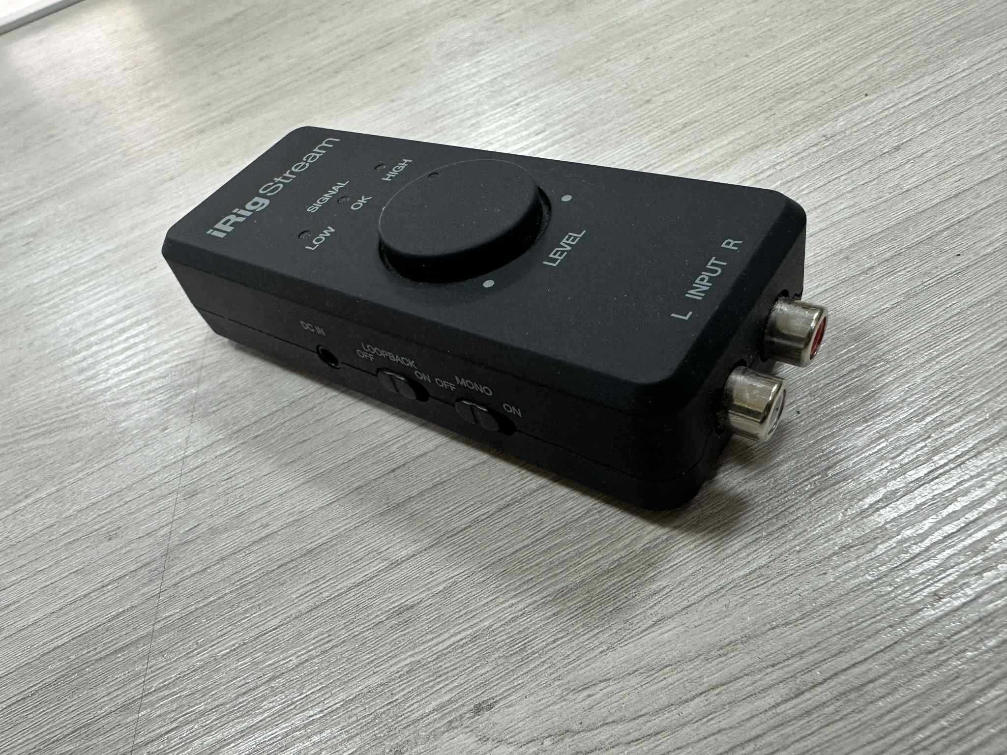 IK Multimedia iRig Stream - Interfejs audio