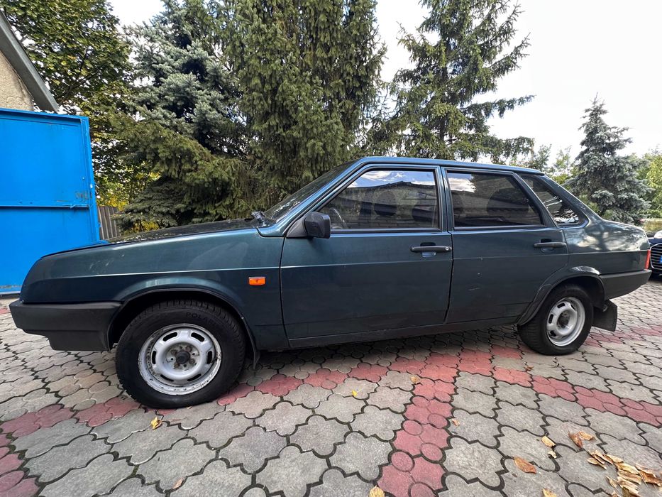 Продам ВАЗ 21099