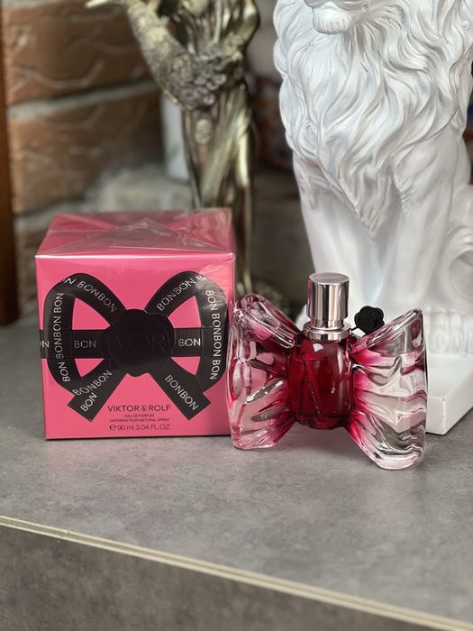 Духи жіночі Viktor Rolf Bon Bon. Женские парфюмы Бантик