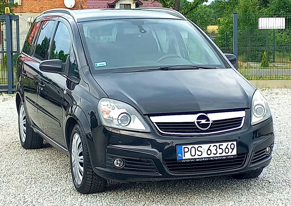 Opel Zafira. 1.9Cdti. 150hp. 7 os. 2006r. Hak . Bogata opcja. Xenon.
