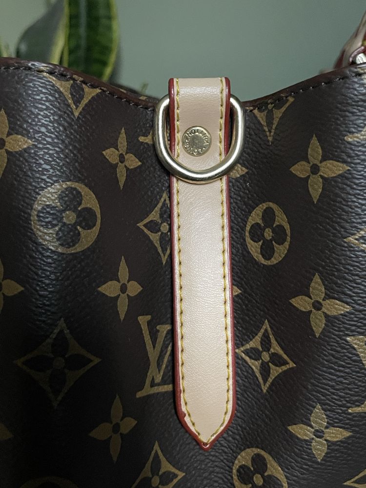 Torebka monogram vintage