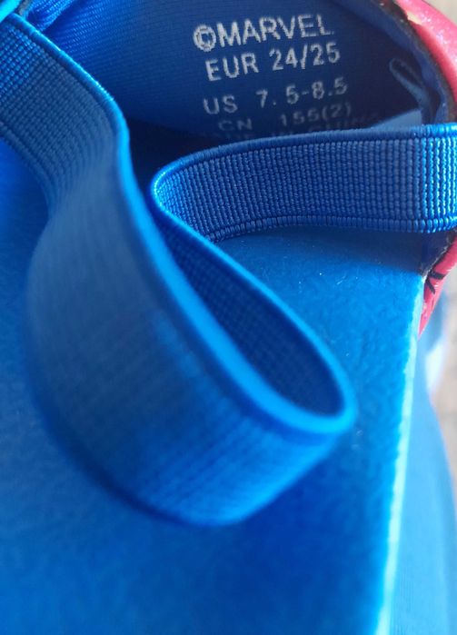 Sandálias marvel 24.25