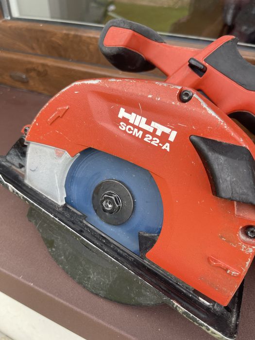 Piła do matalu Hilti SCM 22-A+bateria 4.0ah