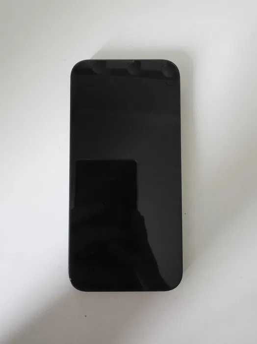 iPhone 13 128 GB • Stan bardzo dobry • Bateria 87%