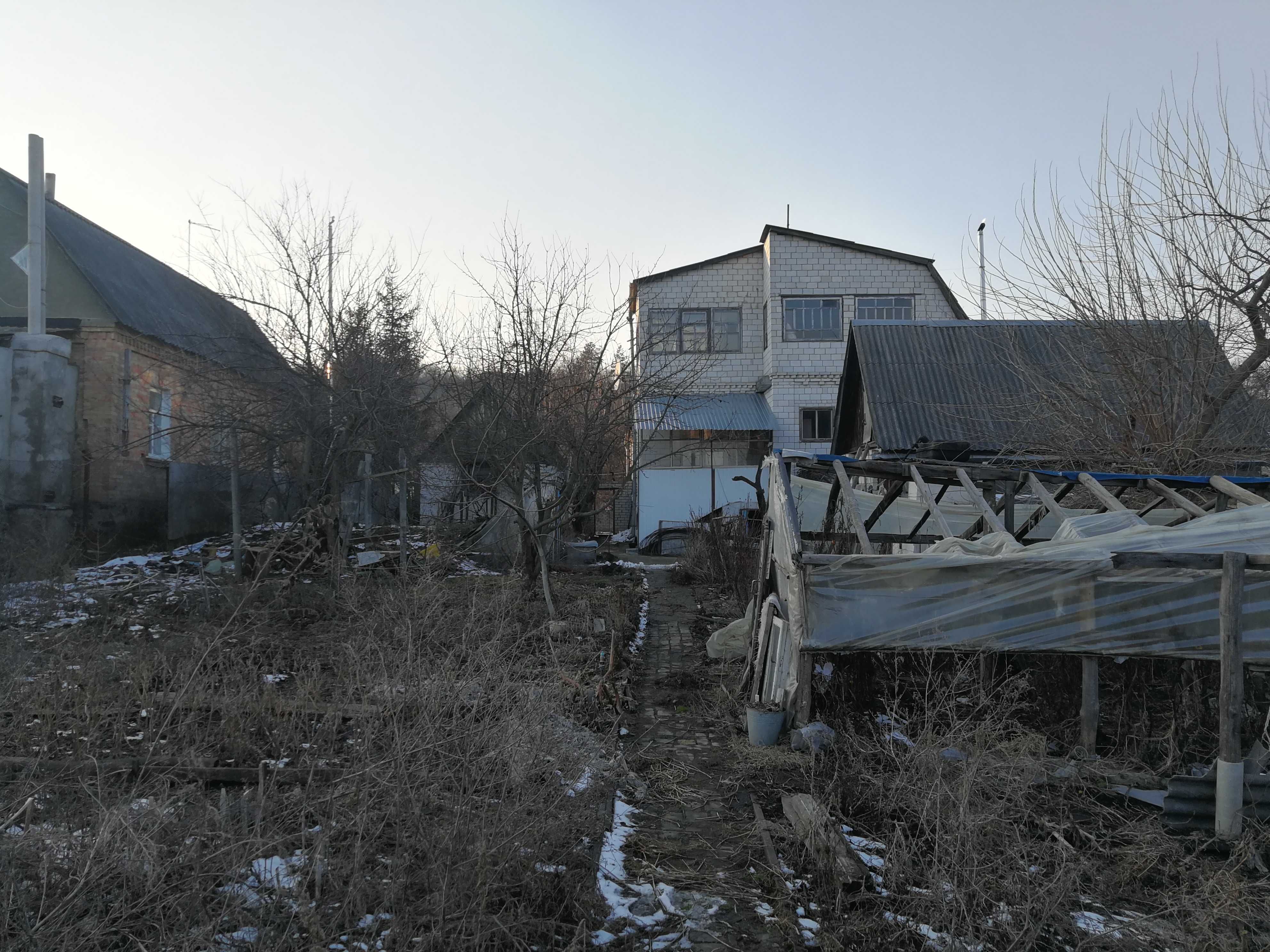 Продам дом. Лесники Лісники