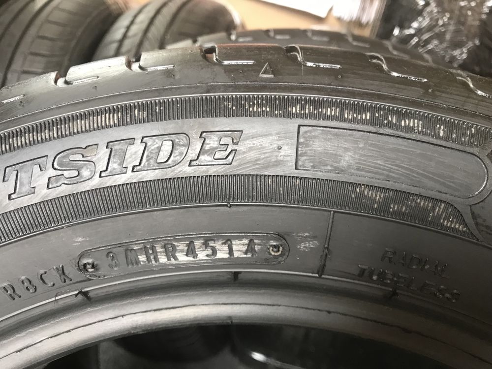 2 szt.para opony letnie 14r.6 mm 165/65R14 Dunlop Street Response2