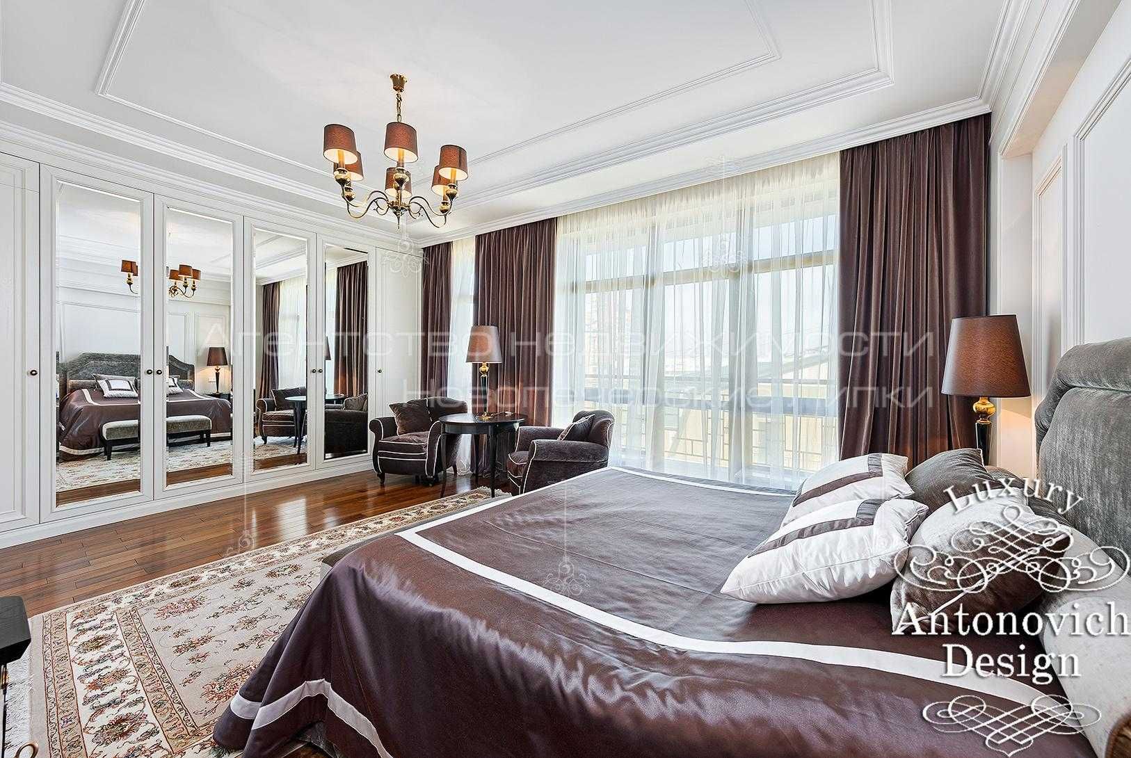 Продажа 4х кімн. Гончара 22 240м2