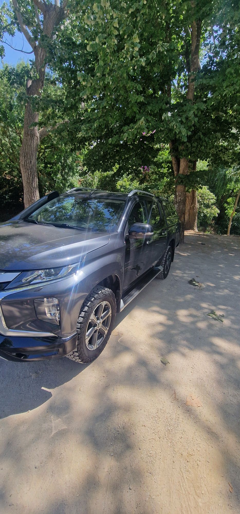 L200 Strakar 1st Edition