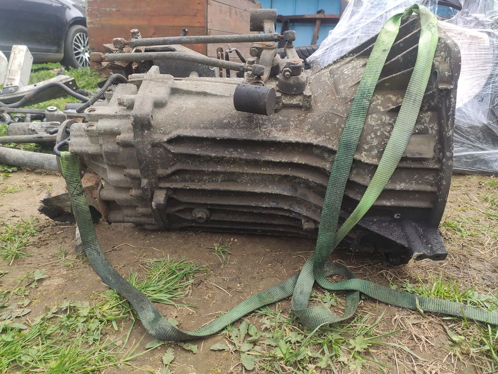 Коробка передач Iveco Daily E4 2.3 hpt 5ступка  5s300 01b07 кпп