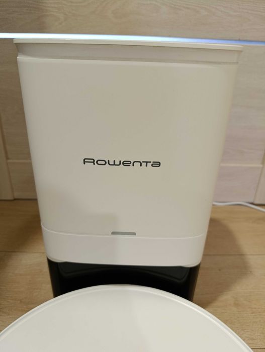 Миючий робот-пилосос Ровента