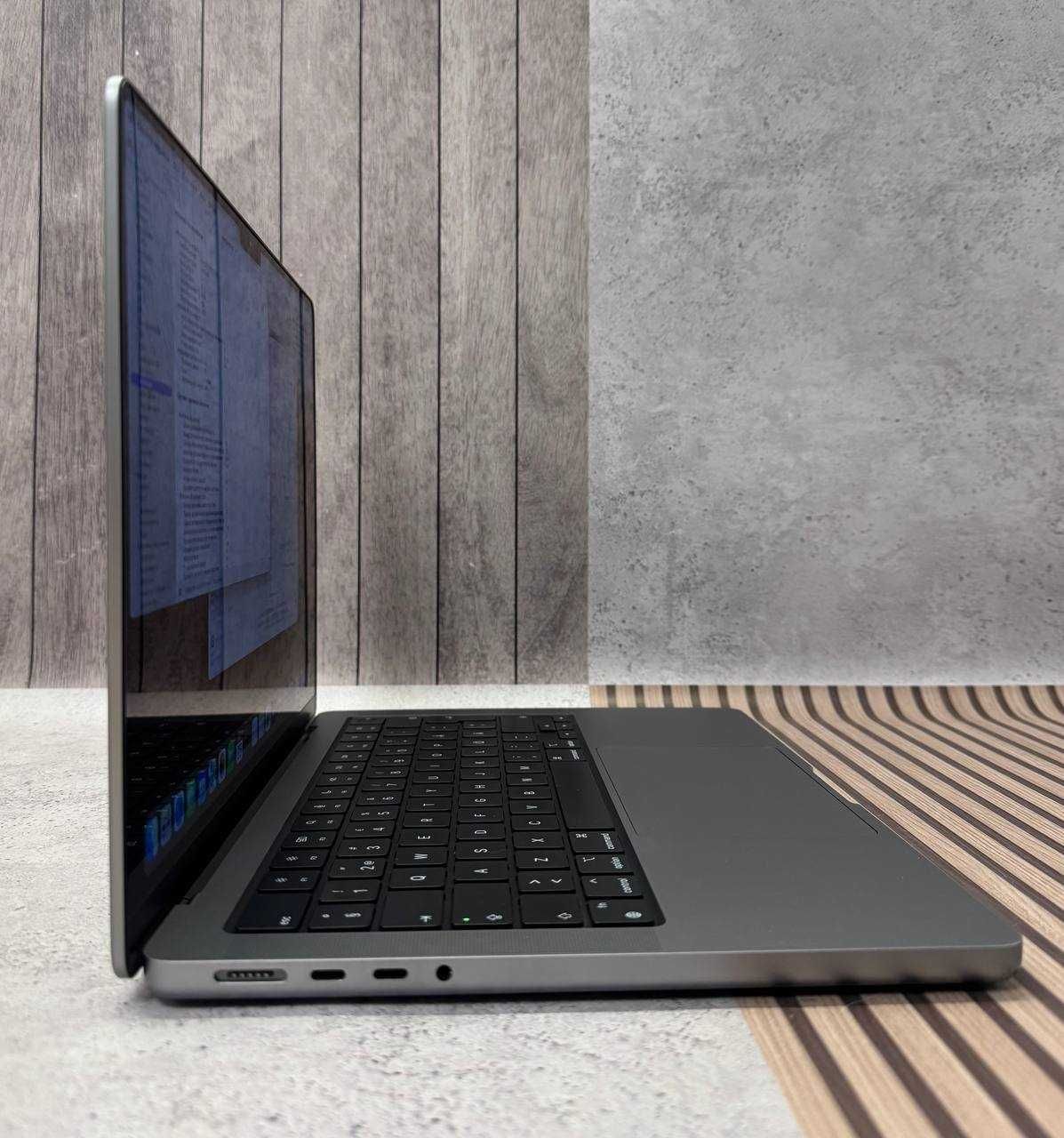 Ноутбук Apple MacBook 14'' 2021 M1 Pro 16/1Tb MDM
