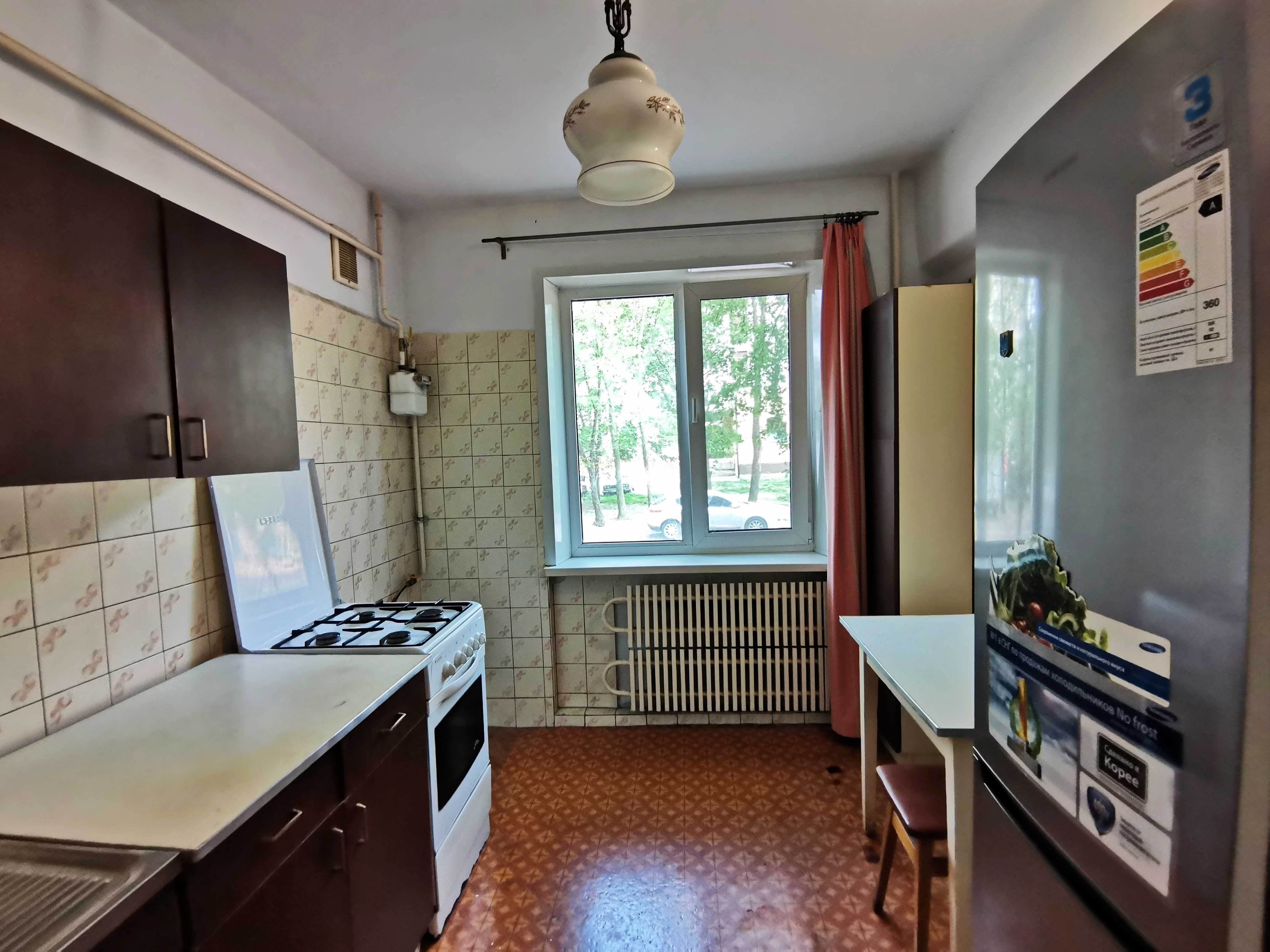 Пропоную купити 2-кімнатну квартиру по вулиці Українська