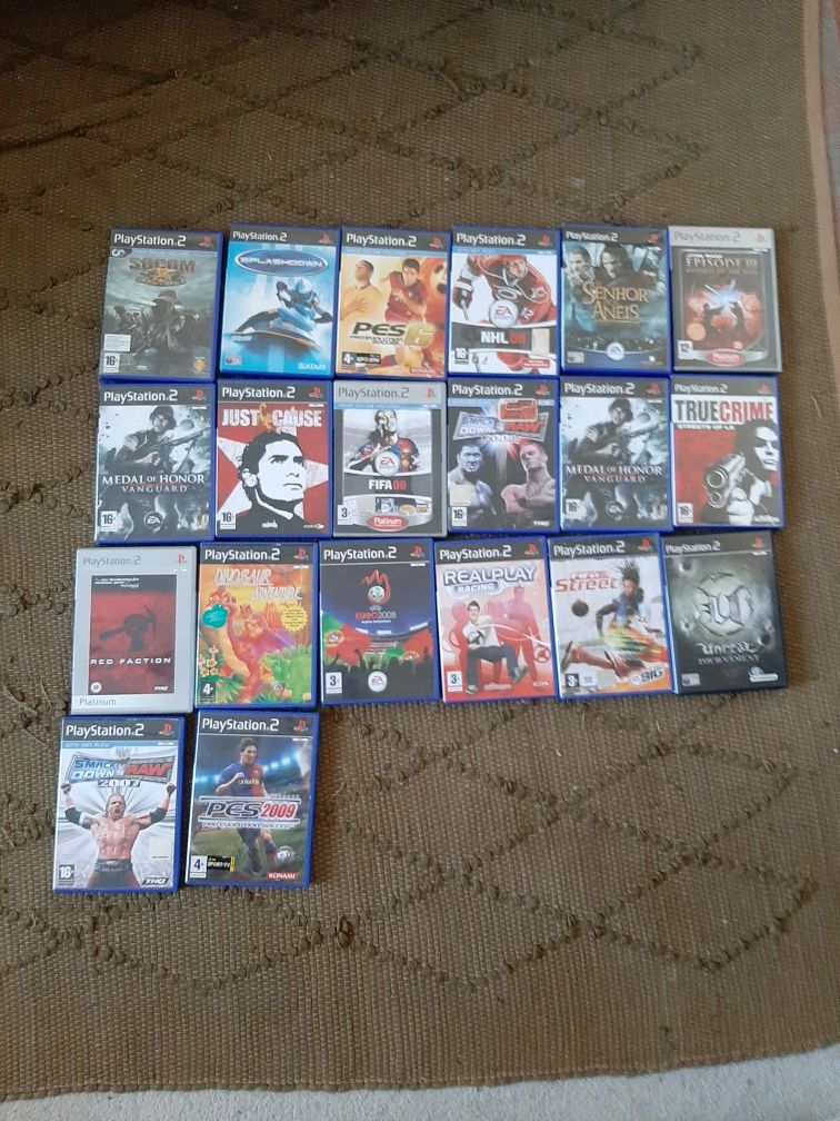 Vários jogos da PS2