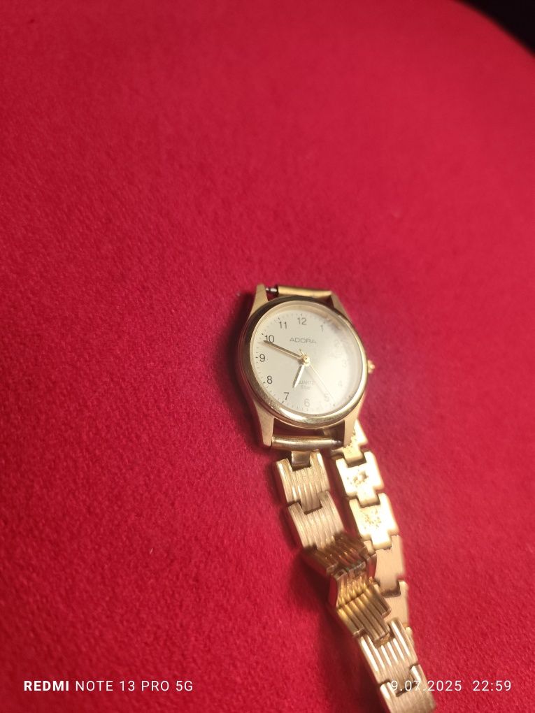 Zegarek damski adora