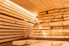 Drewno budowlane na konstrukcje belki kantowki