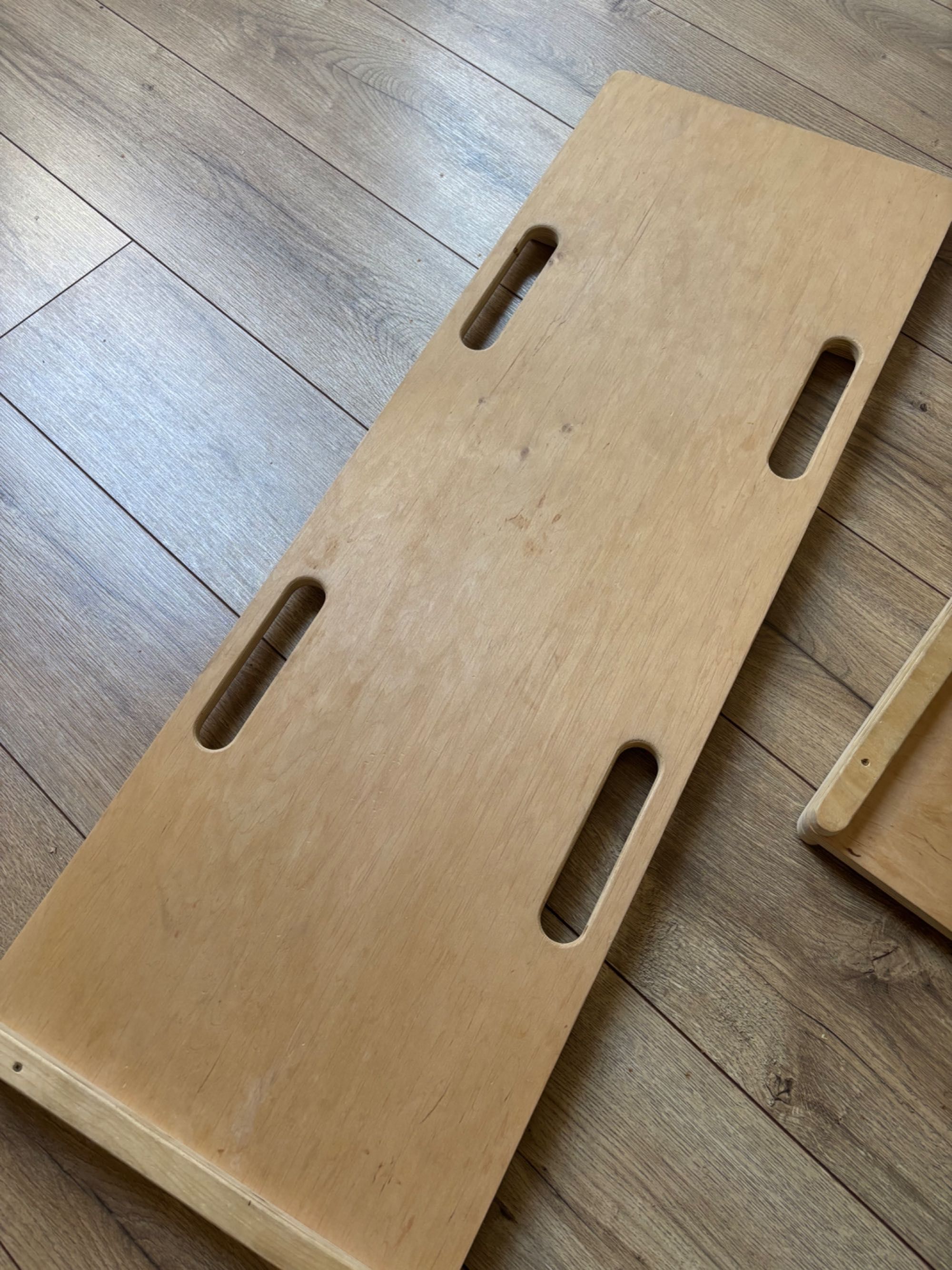 Bujak montessori ze zjeżdżalnią
