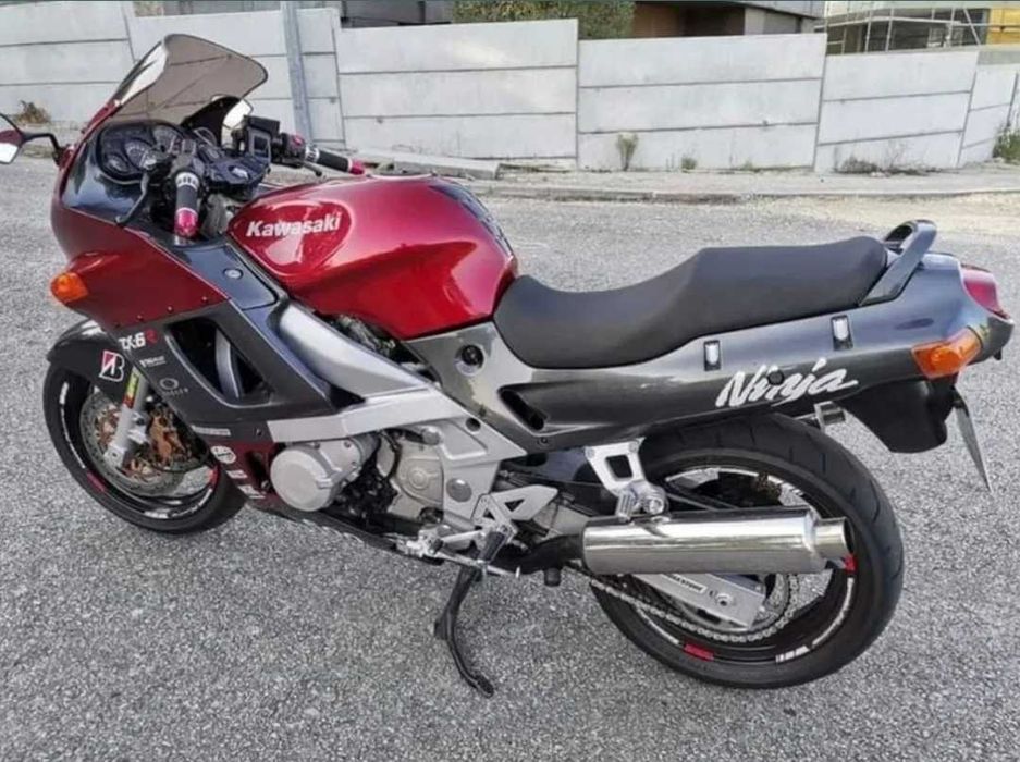 Kawasaki zzr 600