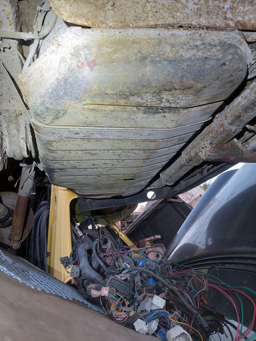 Розборка OPEL Omega A 2.0 1992